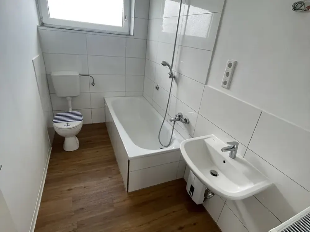 Schöne 3 Zimmer Wohnung mit Balkon und Weitblick