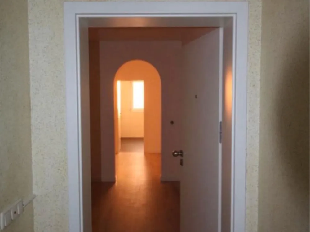 Beautiful 3-Room Apartment with Balcony, Completely Renovated, Available from 01.11