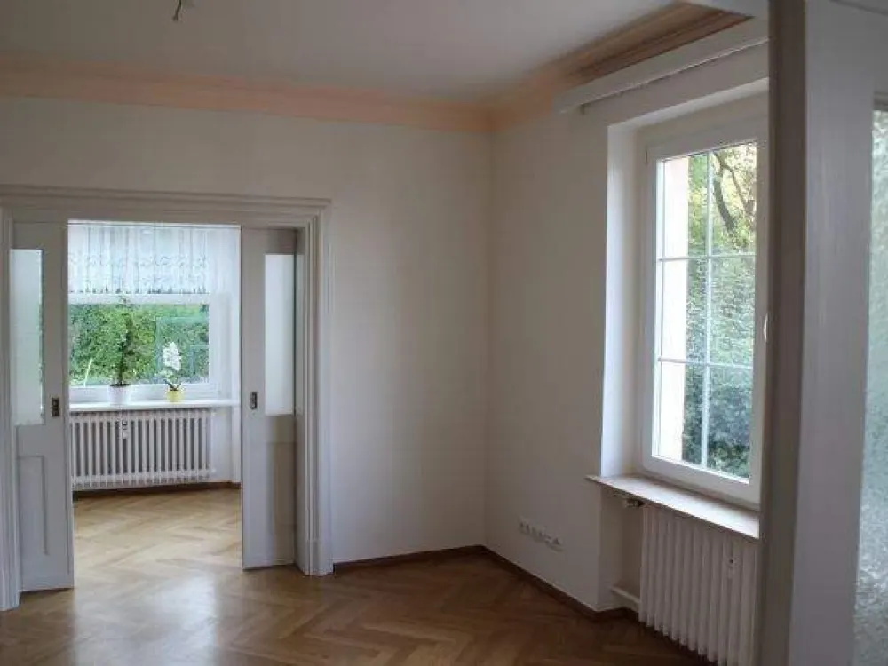 Attraktive 5,5 Raum- Wohnung in 01187 Dresden zu vermieten