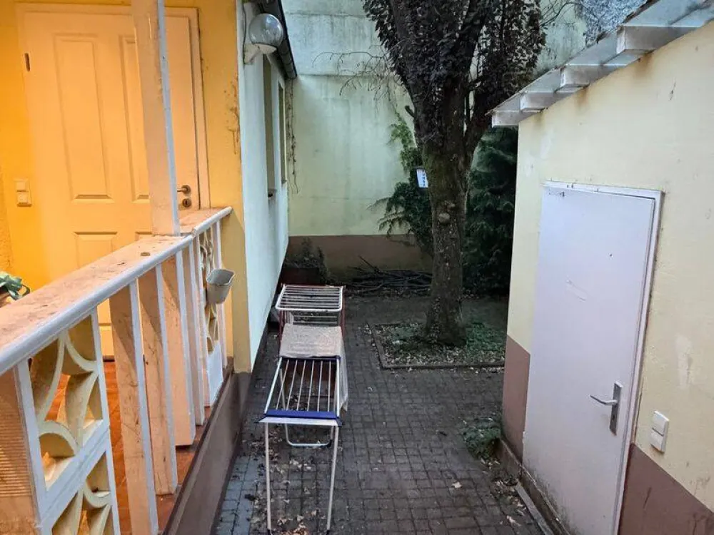 Zimmer in 5er-WG frei, zentrale Lage