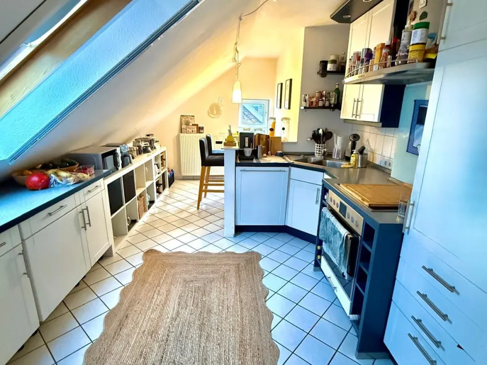 2-Zimmer-DG-Wohnung - 82qm mit Balkon - Alt-Langenhagen