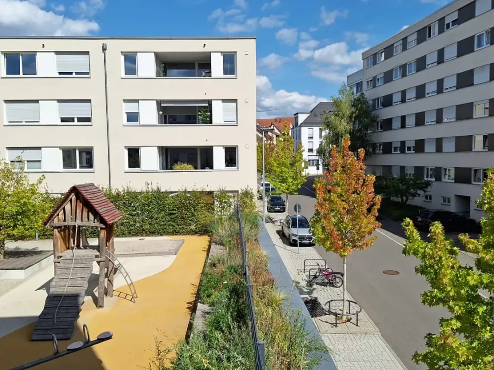 Zentral gelegene 3-Zimmer-Wohnung mit Balkon und TG-Stellplatz