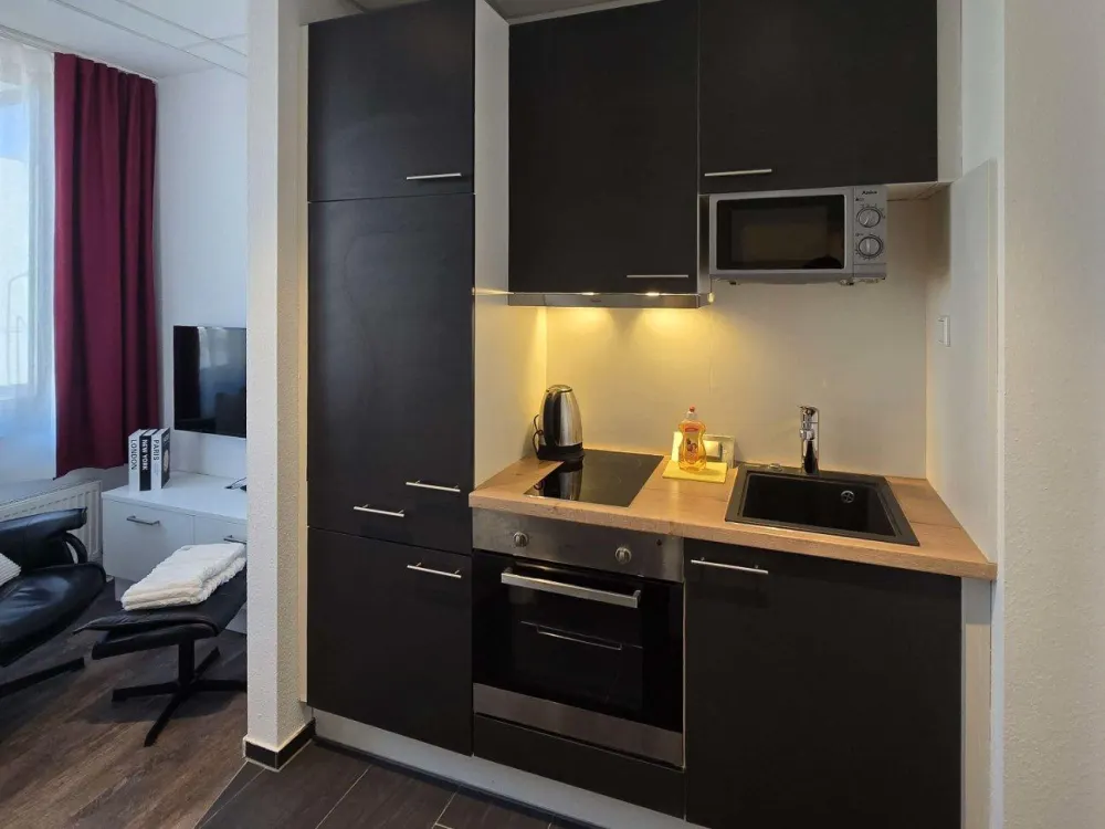 Smartes Single-Apartment, voll ausgestattet jetzt buchbar! Frankfurt-Niederrad