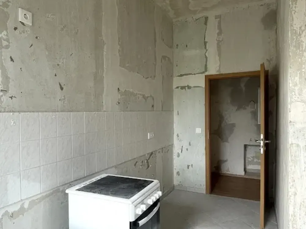 MB 16.09.-PV an PM 10.09.-1-Zimmerwohnung im Rohbau mit viel Gestaltungsspielraum