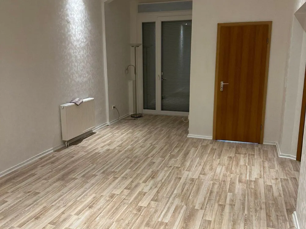 3,5 Zimmer mit eigener Terrasse, ab 01.10.
