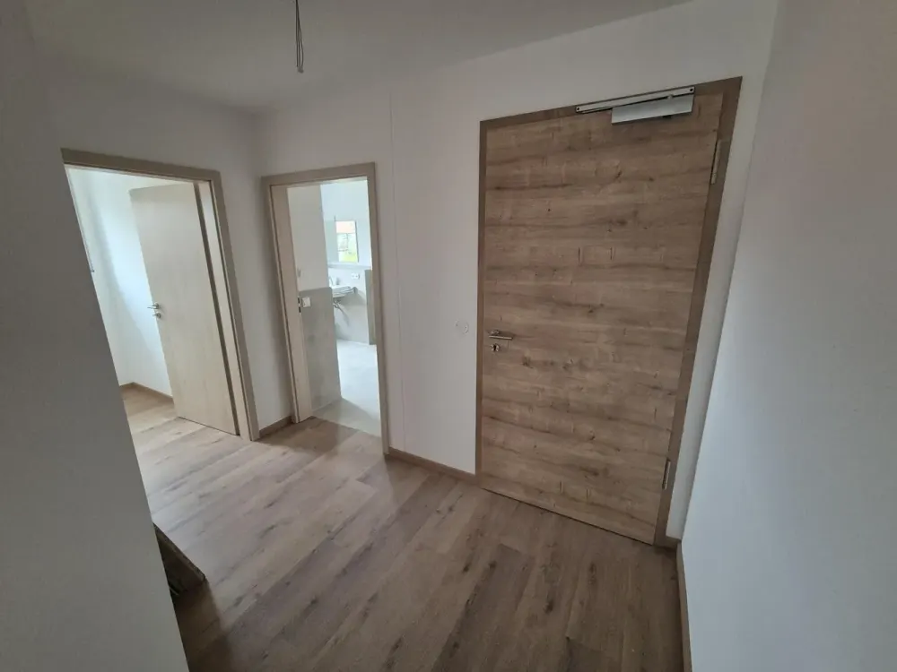 Im Herzen von Erkheim: neue 2-Zimmer-Wohnung mit Balkon!