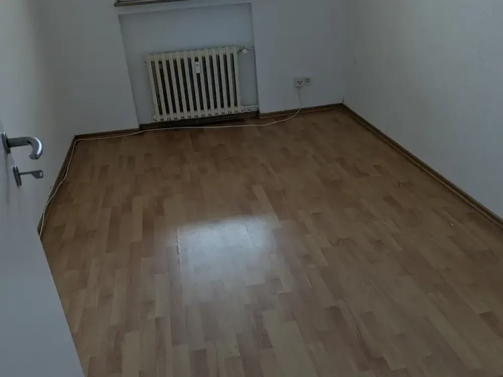 4 Zimmer Wohnung, 84 m² mit Balkon in Köln-Pesch mit Aufzug