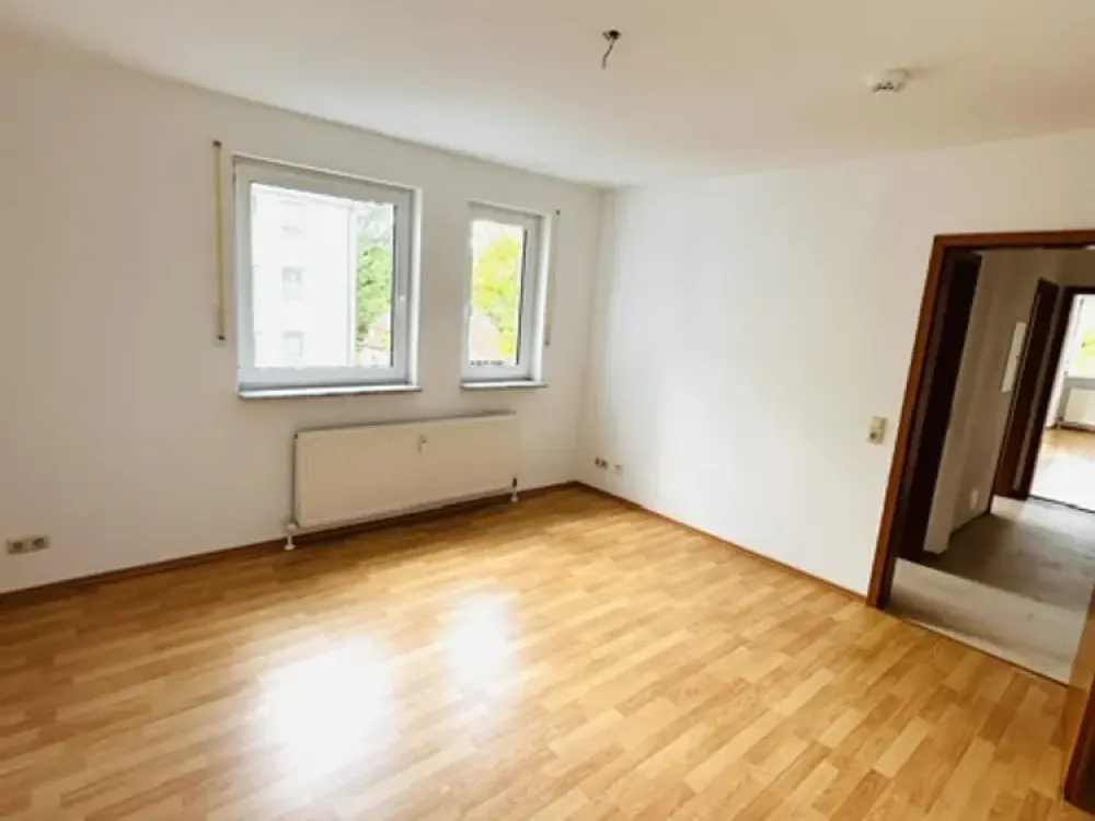 Zwei Zimmer in Fürth: Ihr neues Zuhause mit Balkon