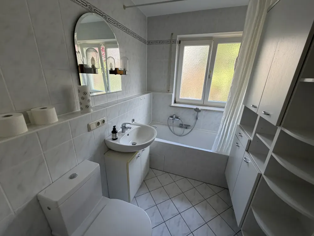 Wohnen im Grünen: 3-Zimmer-Wohnung in Harlaching