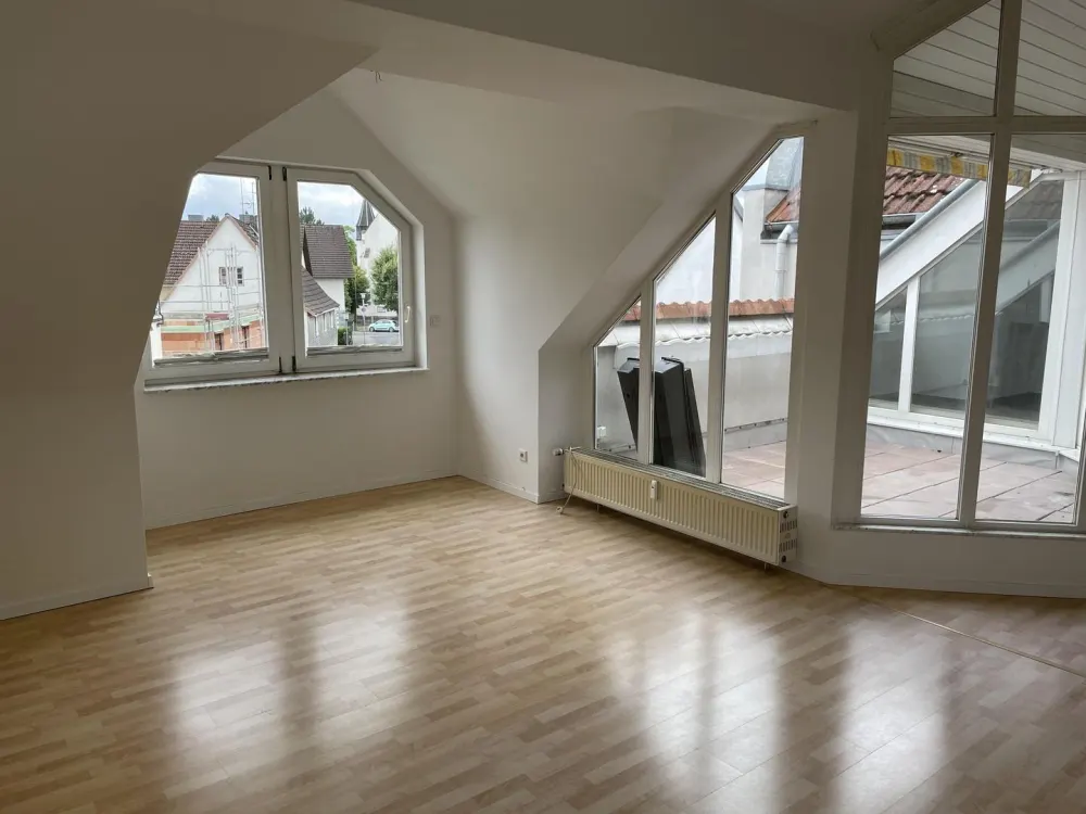 3,5 Zimmer Maisonette-Wohnung mit Loggia