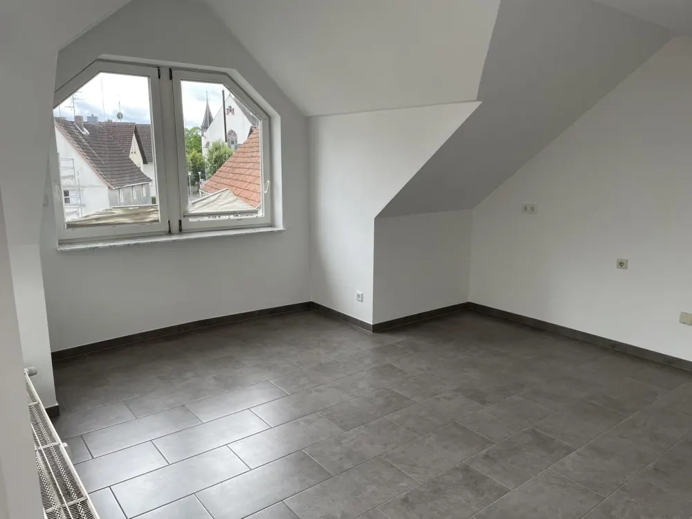 3,5 Zimmer Maisonette-Wohnung mit Loggia