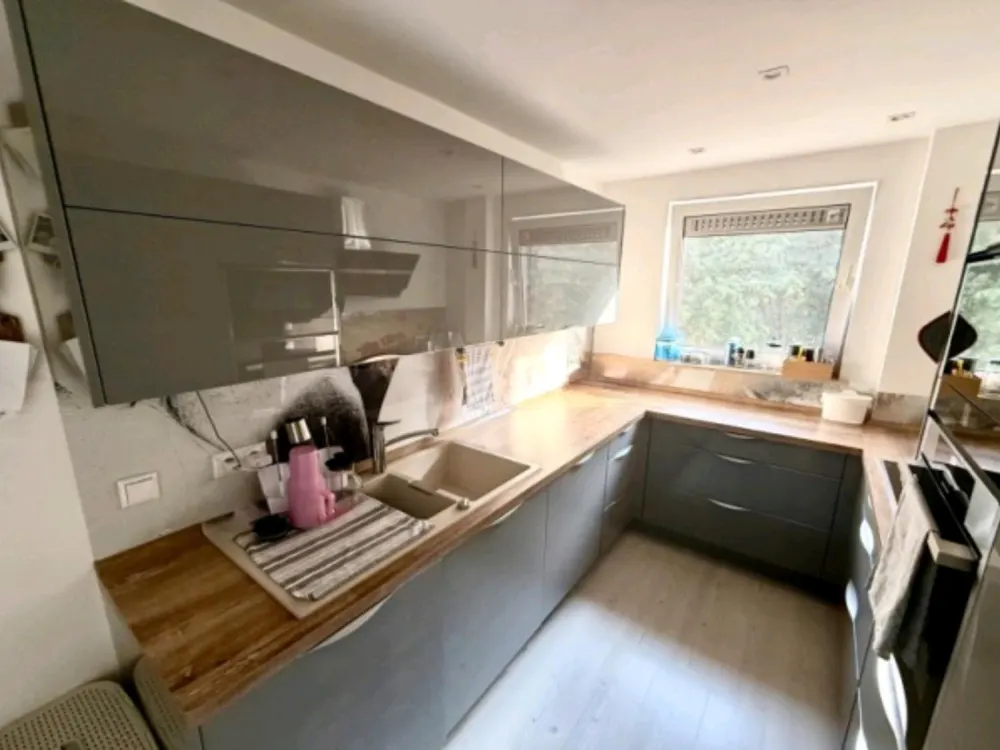 2-Zimmer-Wohnung mit Balkon & Einbauküche