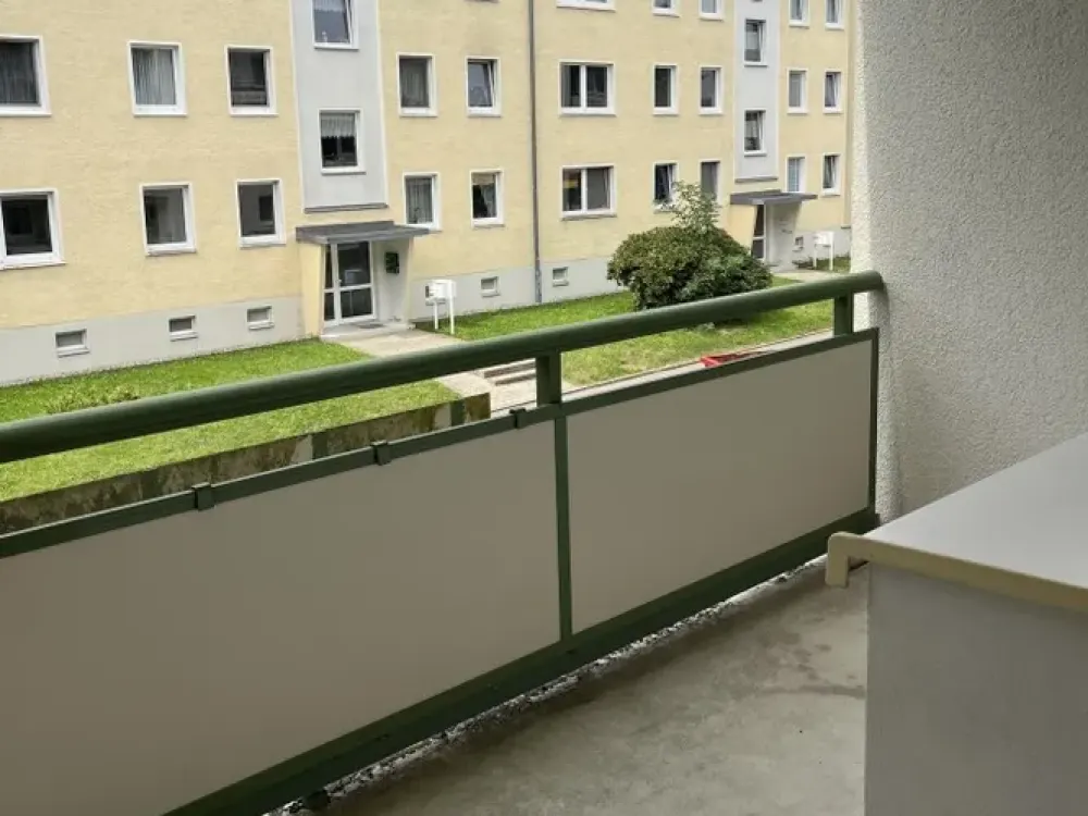 Hübsche Wohnung mit schönem Balkon in grüner und ländlicher Umgebung