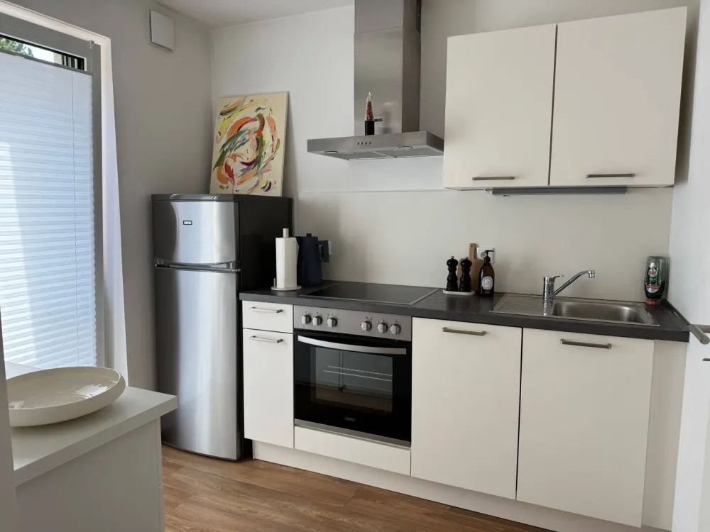 Zentrale2-Zimmer Wohnung mit Loggia inkl. Küche