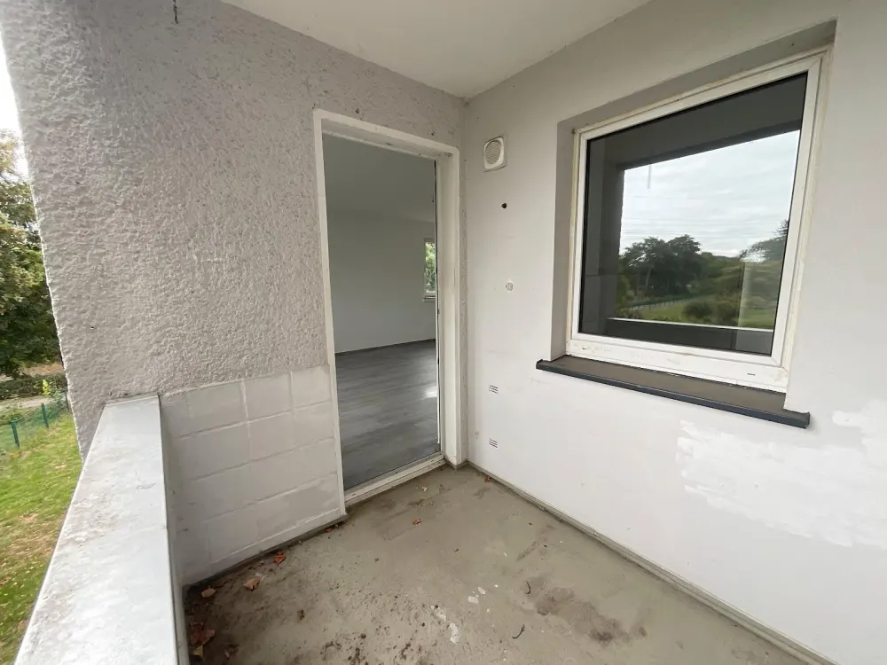 Große 3 Zimmerwohnung mit Balkon