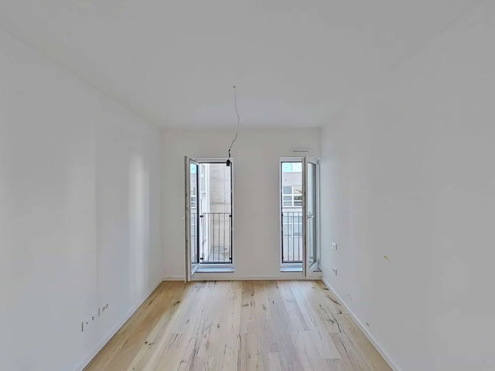 3-Zimmer-Erstbezug im 3. OG: 68 m², bodentiefe Fenster, Einbauküche inklusive