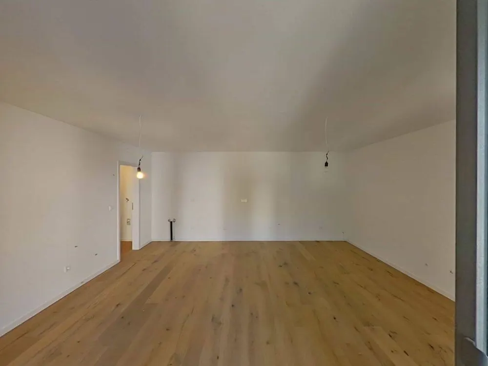 3-Zimmer-Erstbezug im 3. OG: 68 m², bodentiefe Fenster, Einbauküche inklusive