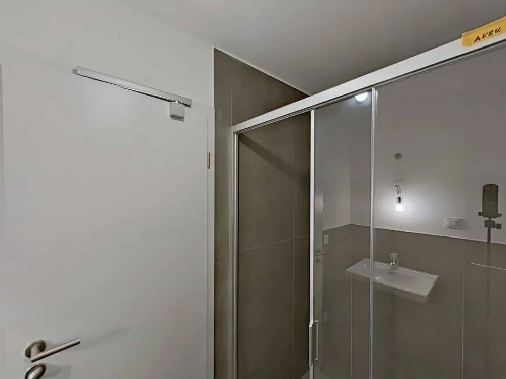 3-Zimmer-Erstbezug im 3. OG: 68 m², bodentiefe Fenster, Einbauküche inklusive