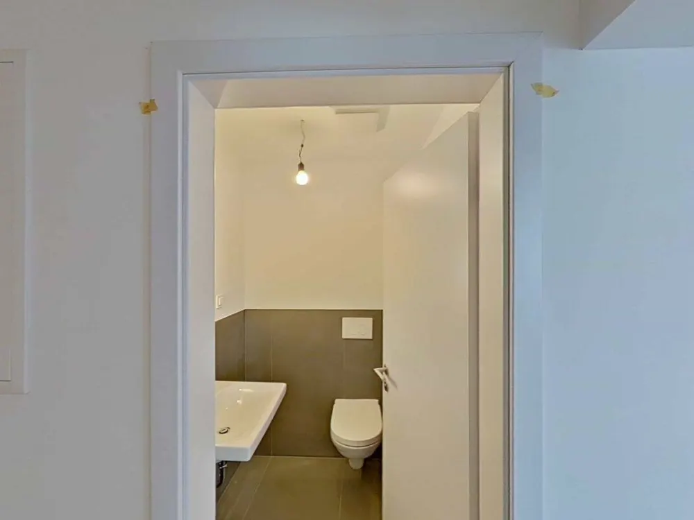 3-Zimmer-Erstbezug im 3. OG: 68 m², bodentiefe Fenster, Einbauküche inklusive