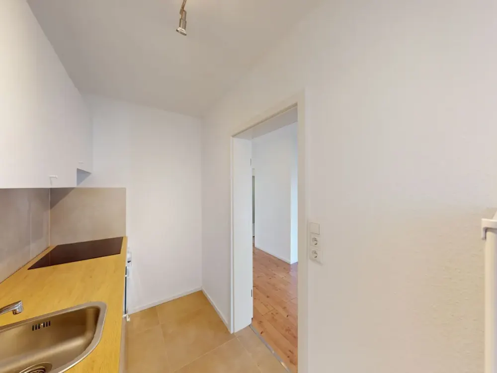 Exklusives Zimmer frei in 4er - WG !, Raimundstraße 100 in Frankfurt am Main 🏡 - ab dem 01.10