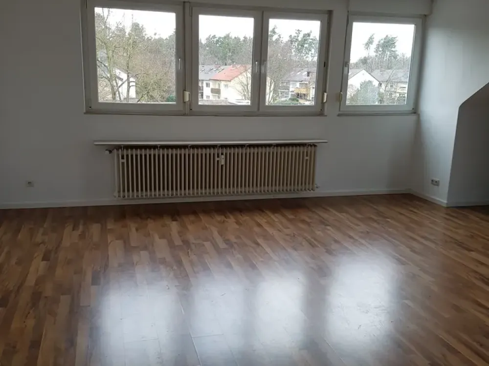 Exklusive, gepflegte 3-Zimmer-Dachgeschosswohnung im Ortsteil Mörfelden von Mörfelden-Walldorf