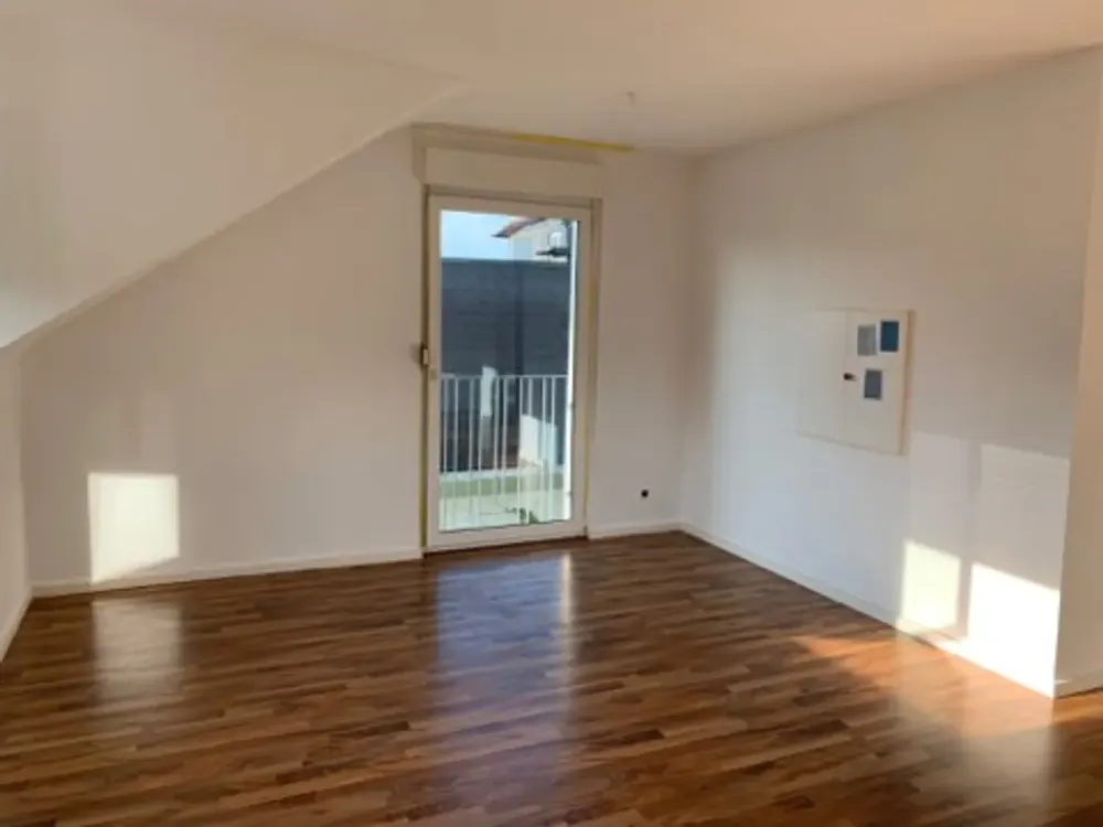 Exklusive, gepflegte 3-Zimmer-Dachgeschosswohnung im Ortsteil Mörfelden von Mörfelden-Walldorf