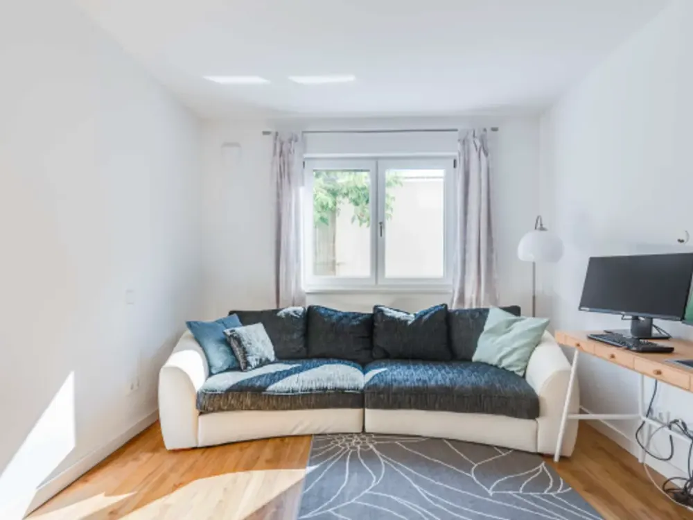 Schöne 4-Zimmer-Gartewohnung in der Schweidnitzer Straße in München