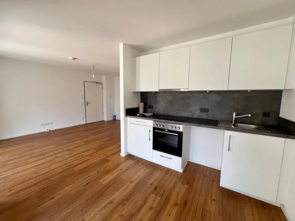 Moderne 1 Zimmerwohnung im Luisenquartier mit Loggia und EBK