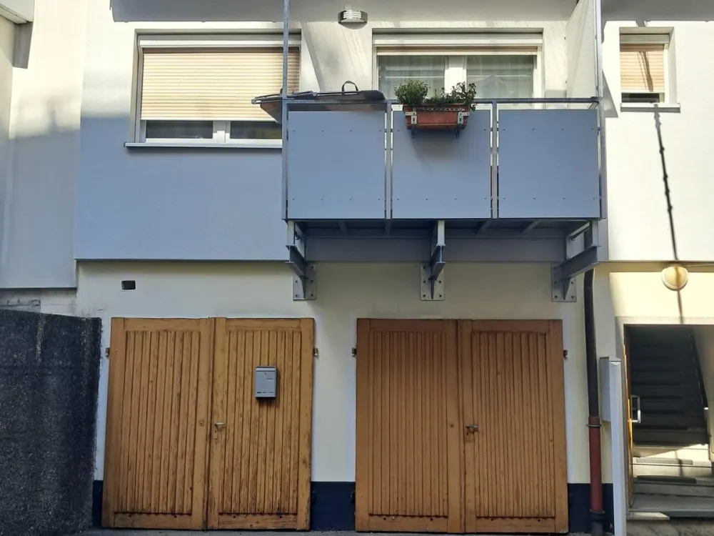 2-Zimmer Wohnung mit Balkon nur an Student