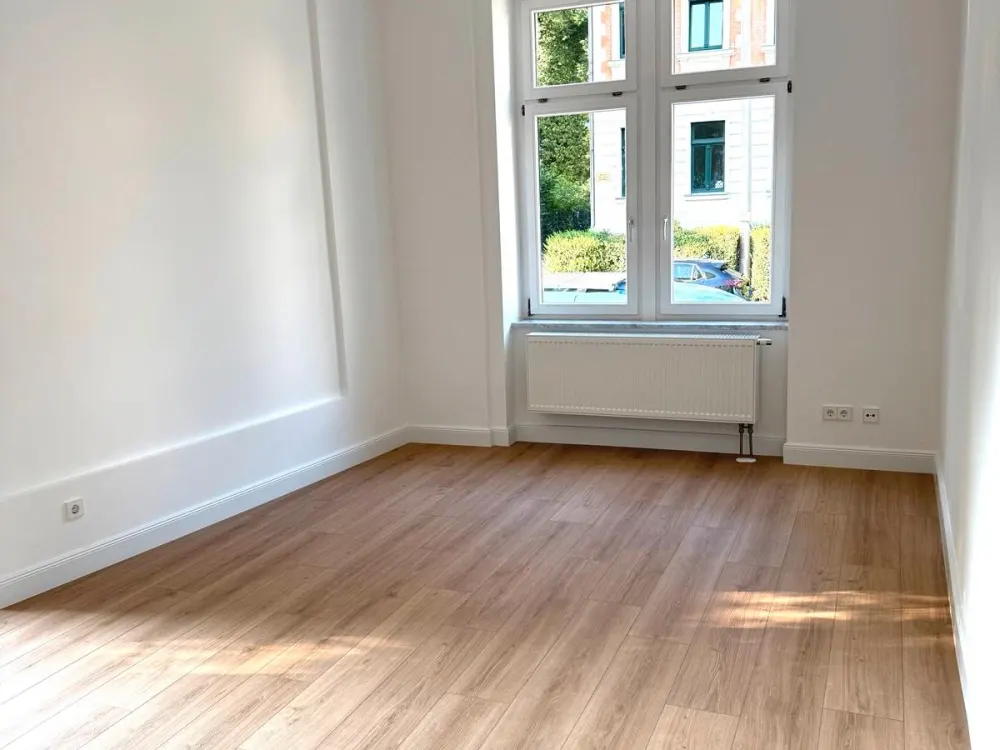 Frisch renovierte 2-Zimmer-Altbauwohnung mit Balkon in Gohlis-Süd