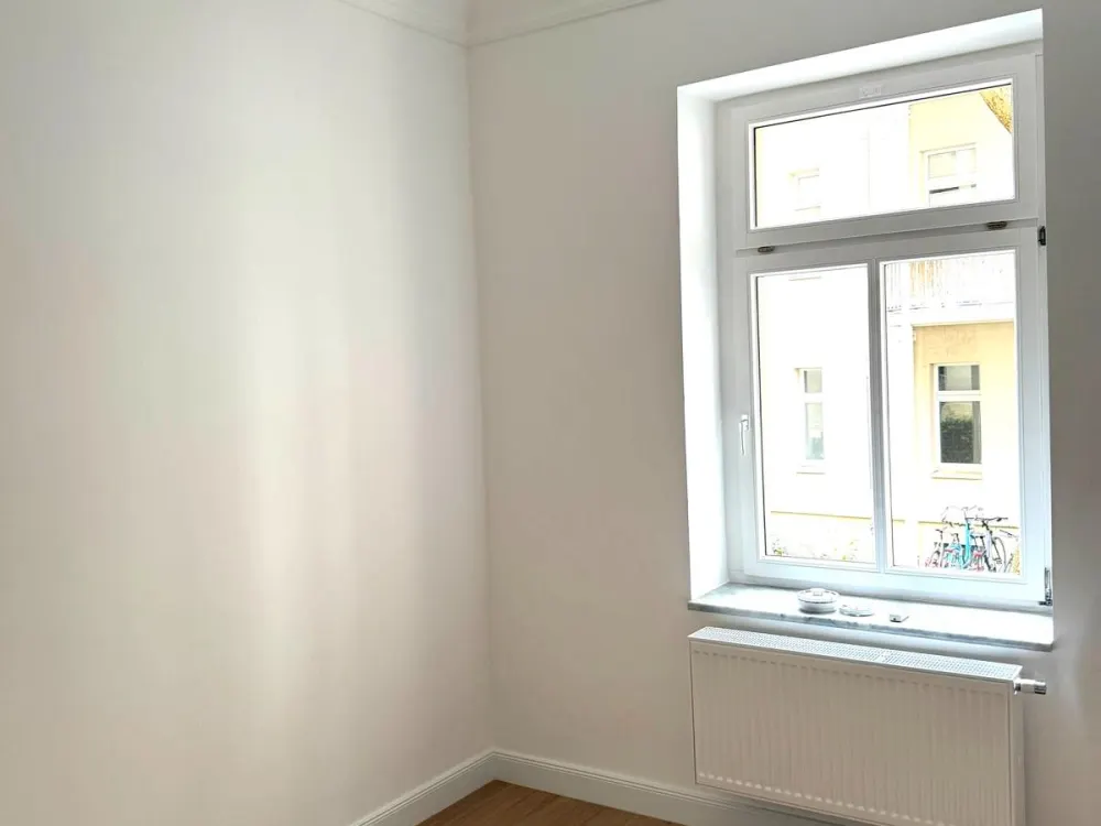 Frisch renovierte 2-Zimmer-Altbauwohnung mit Balkon in Gohlis-Süd