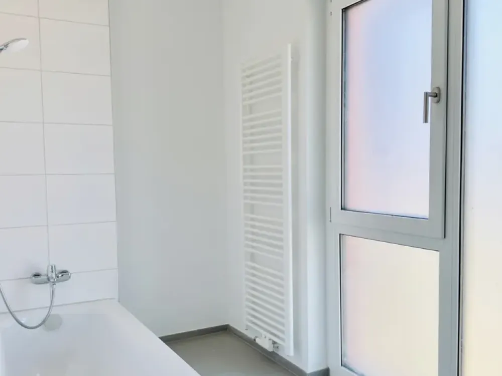 Neubau-Gebiet Hannover KRONSRODE: Einbauküche, Balkon, 2 Bäder, Fußbodenheizung, Keller, Lift, TG