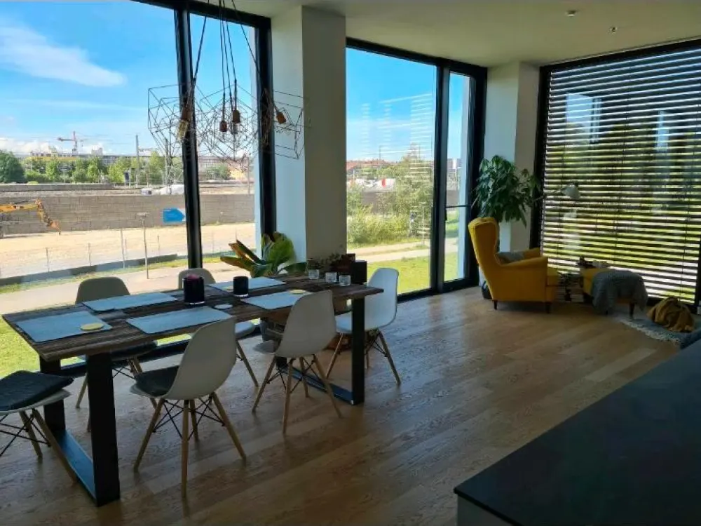 Stilvolle luxuriöse 3-Zimmer-Wohnung