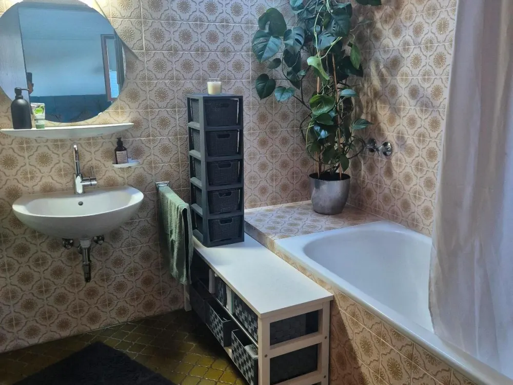 Wohntraum im Grünen WG Zimmer in Landhaus frei