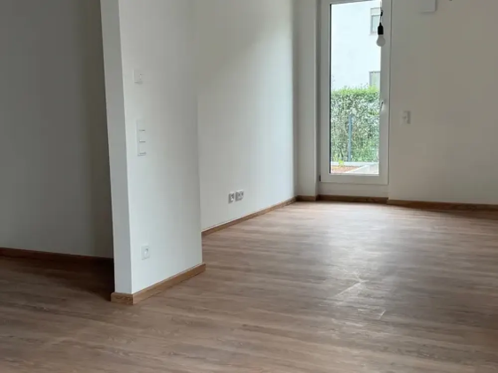 Erstbezug: Helle 1-Zimmer-Wohnung mit Terrassenabteil im Erdgeschoss