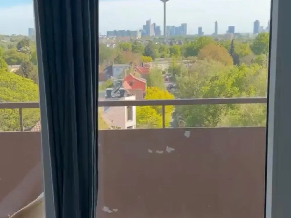 Möblierte 3-Zimmer-Wohnung mit Balkon & Aussicht | Nähe Riedberg