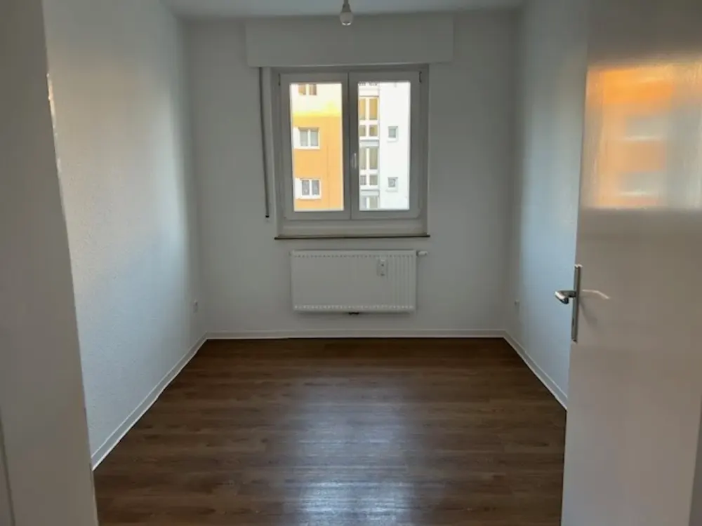 Einladende 3-Zimmer Wohnung mit Balkon! - OHNE Stellplatz