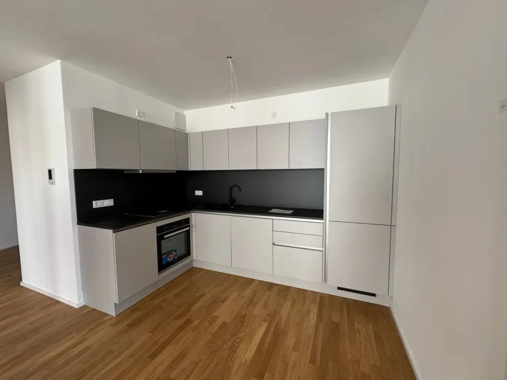Gut geschnittene 4-Zimmer-Wohnung mit Südausrichtung