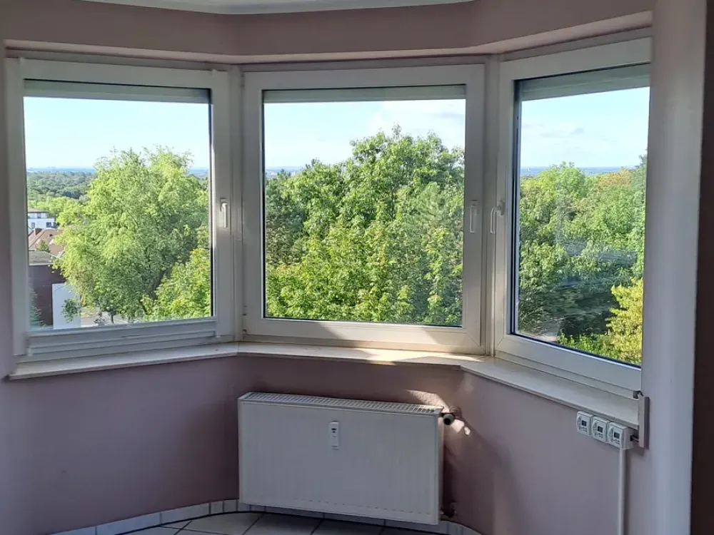 Schöne 2-Zimmer Wohnung im Grünen direkt am Bayerpark