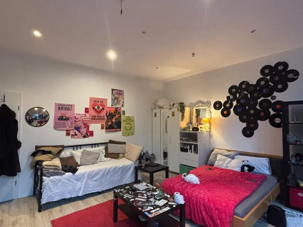 **Zimmer in Tempelhof (25m² - 725€ all-in)*