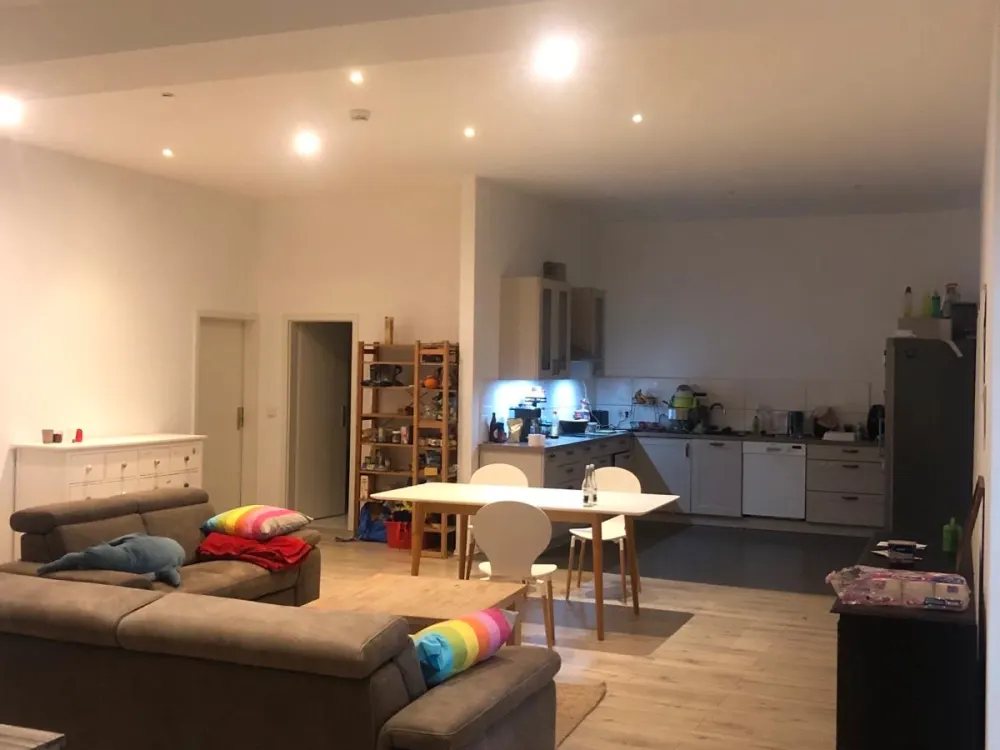 **Zimmer in Tempelhof (25m² - 725€ all-in)*