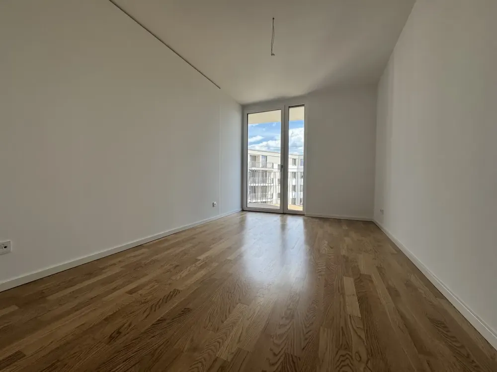 Where Life Happens - Ideal 3-Room Apartment in First Occupancy