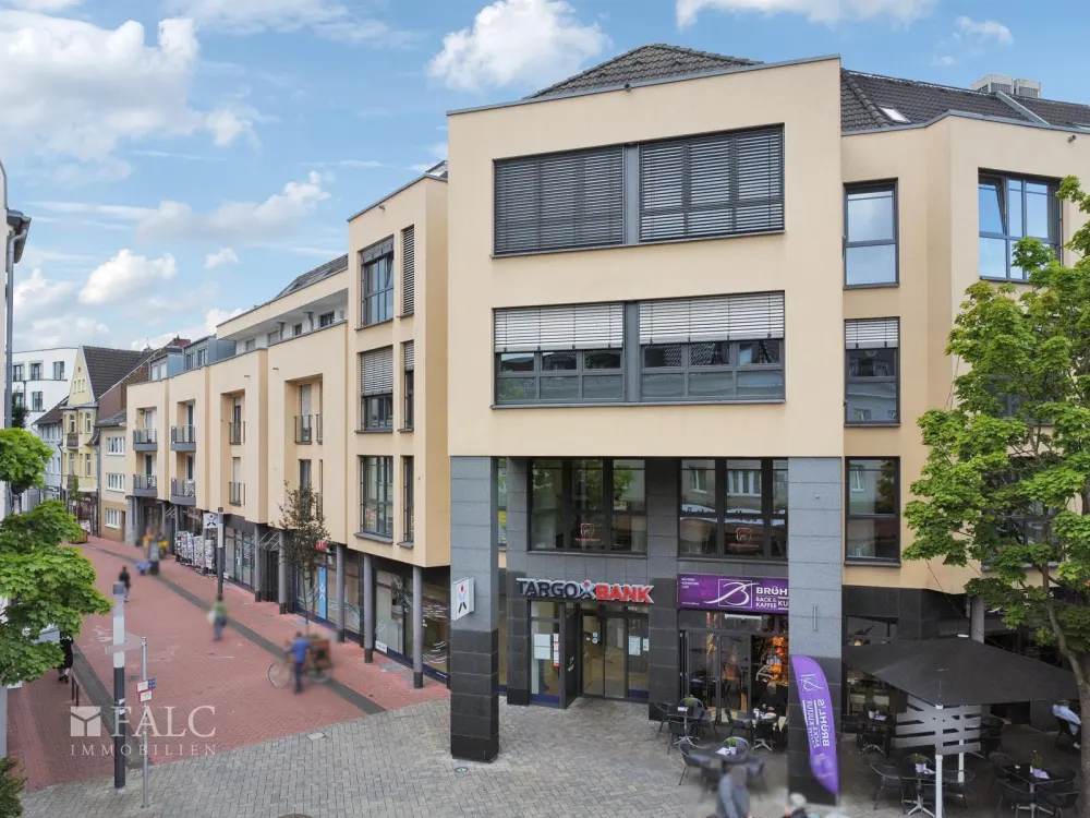 Viel Platz, viel Komfort, Gepflegte Maisonette-Wohnung samt Klimanlage im Herzen von Troisdorf!