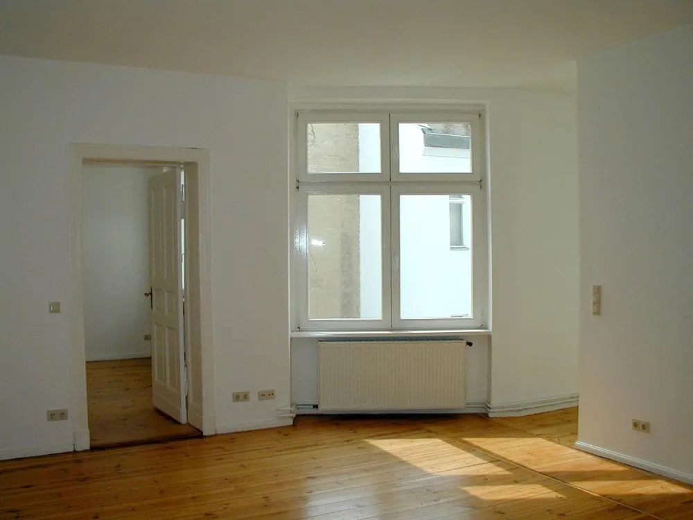 Vermietung 2-Zimmer Altbauwohnung