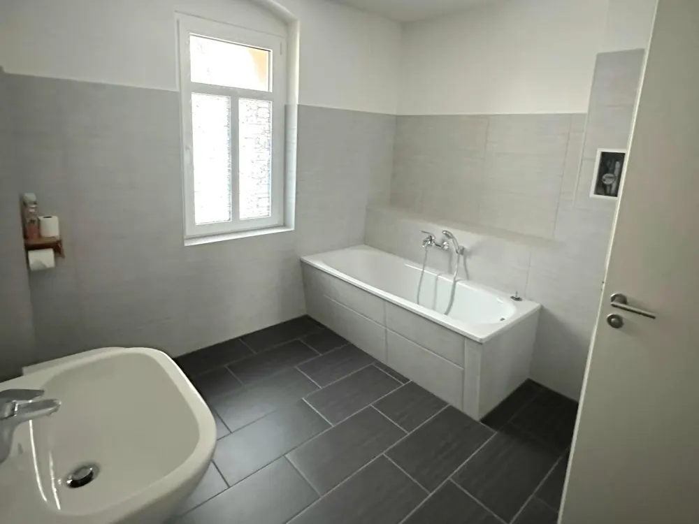gemütliche 2-Raum-Wohnung im EG zur Miete in Dresden Gorbitz - Wentzel Dr.