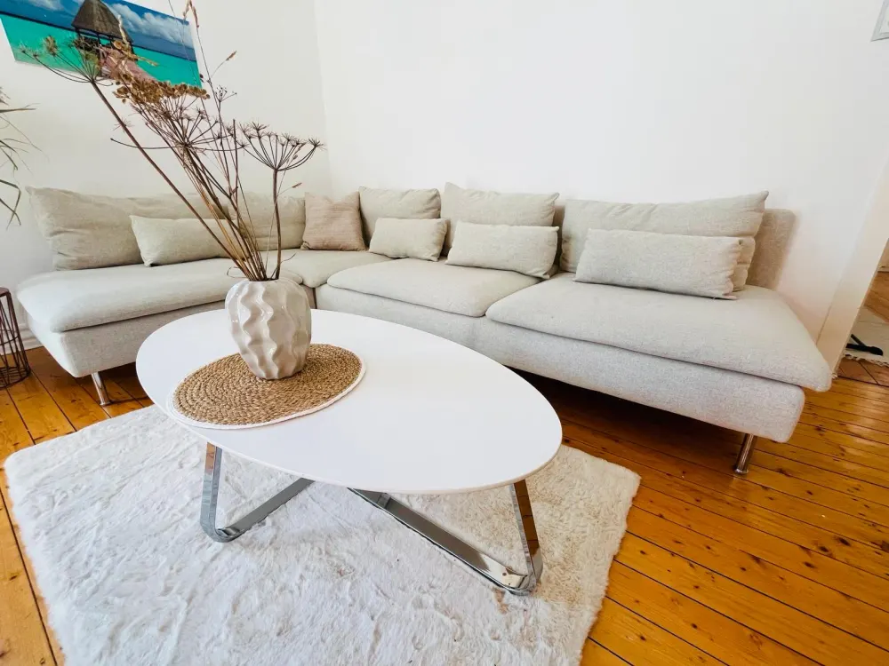 Möblierte 3 Zi-Whg mit Balkon ideal für Expats