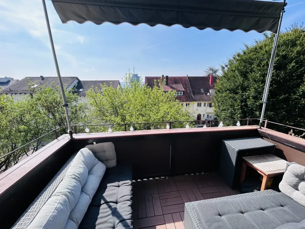 4-Zi.Whg. Blick üb. Stuttgart - exkl. Gartennutzung, EBK