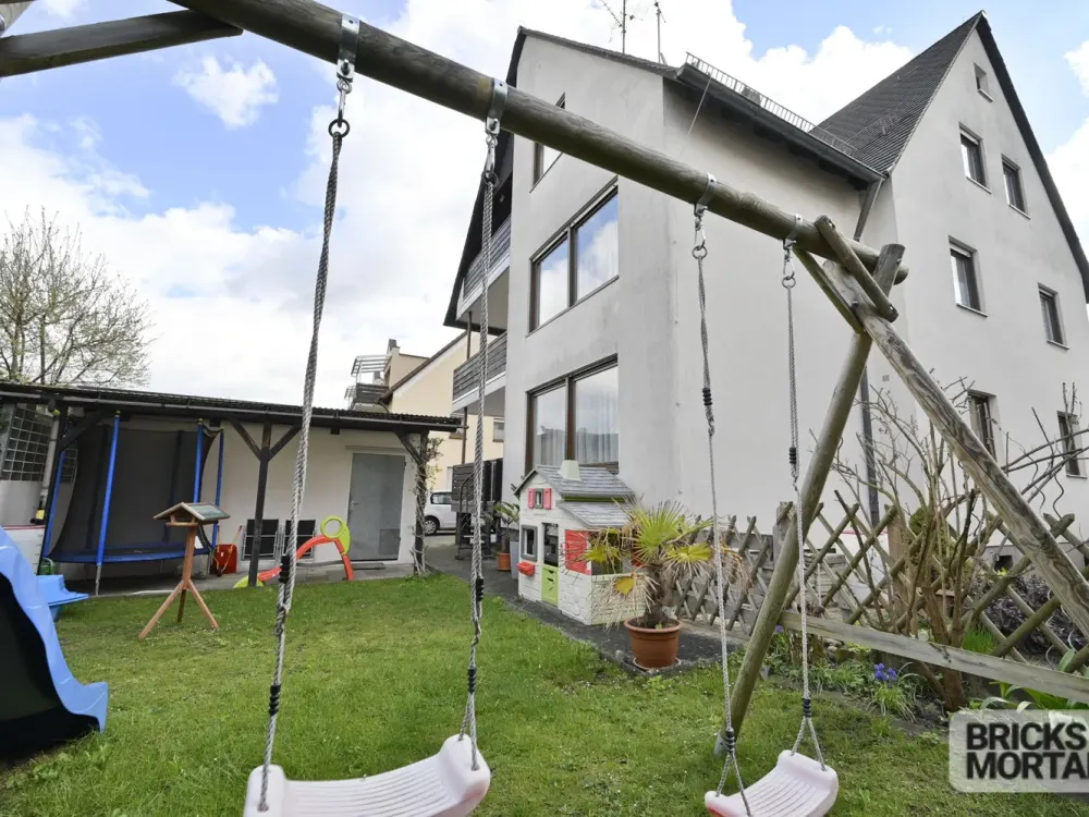 Schöne 3-Zi. Whg. mit Einbauküche und Garten-ab 01.12.2026