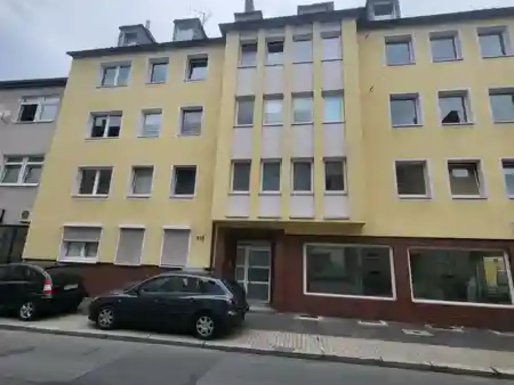 Sanierte 2 Zimmer Wohnung in City Nähe, JC 3 Personen