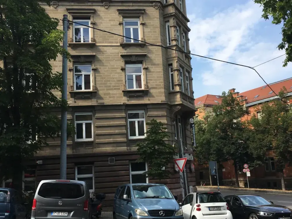 wunderschöne 3-Wohnung mit Balkon im 3. OG in Gründerzeithaus in Stuttgart West
